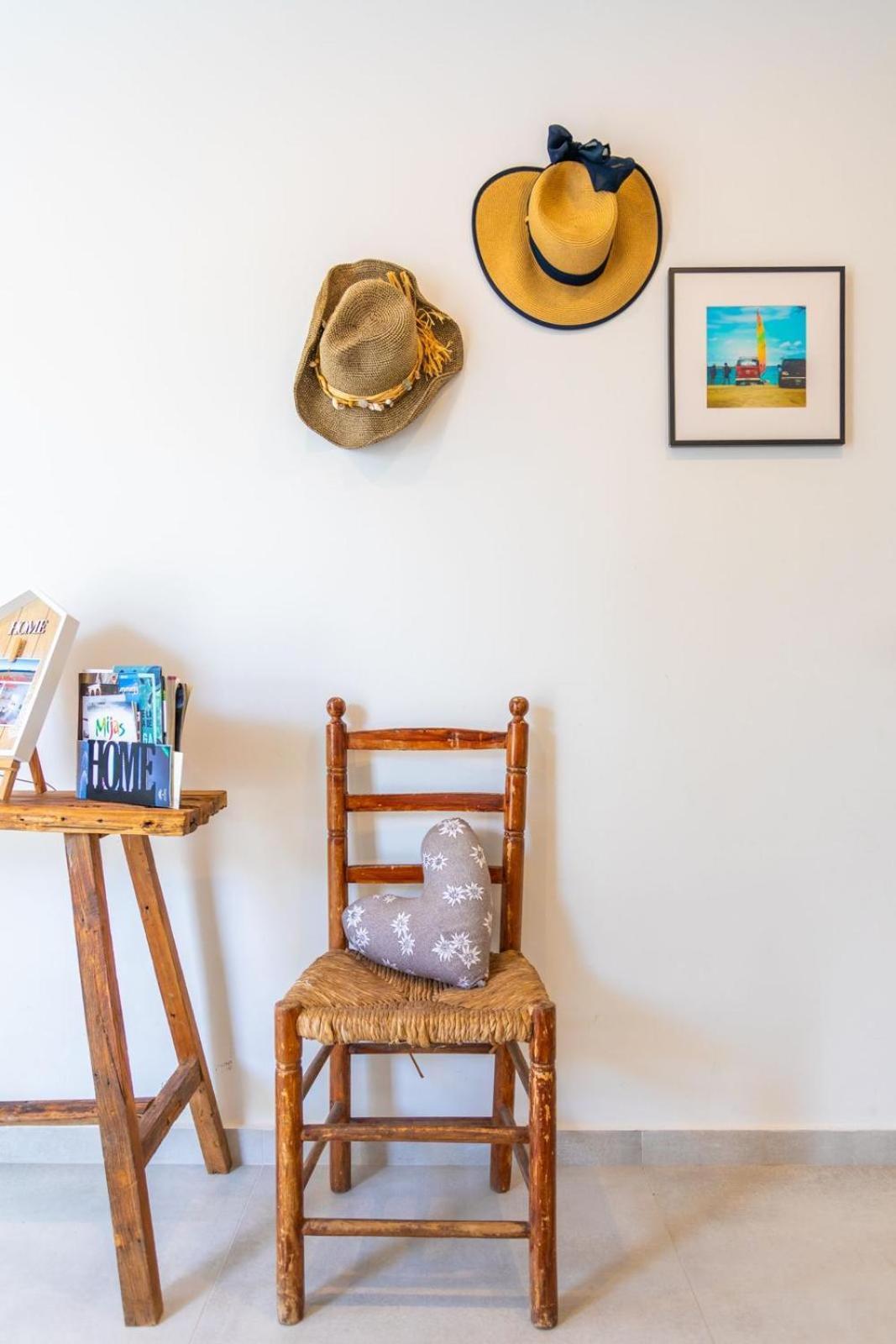 La Cala Beach Home - Beachfront Few Steps Away From Sandy Beach La Cala De Mijas Exterior foto