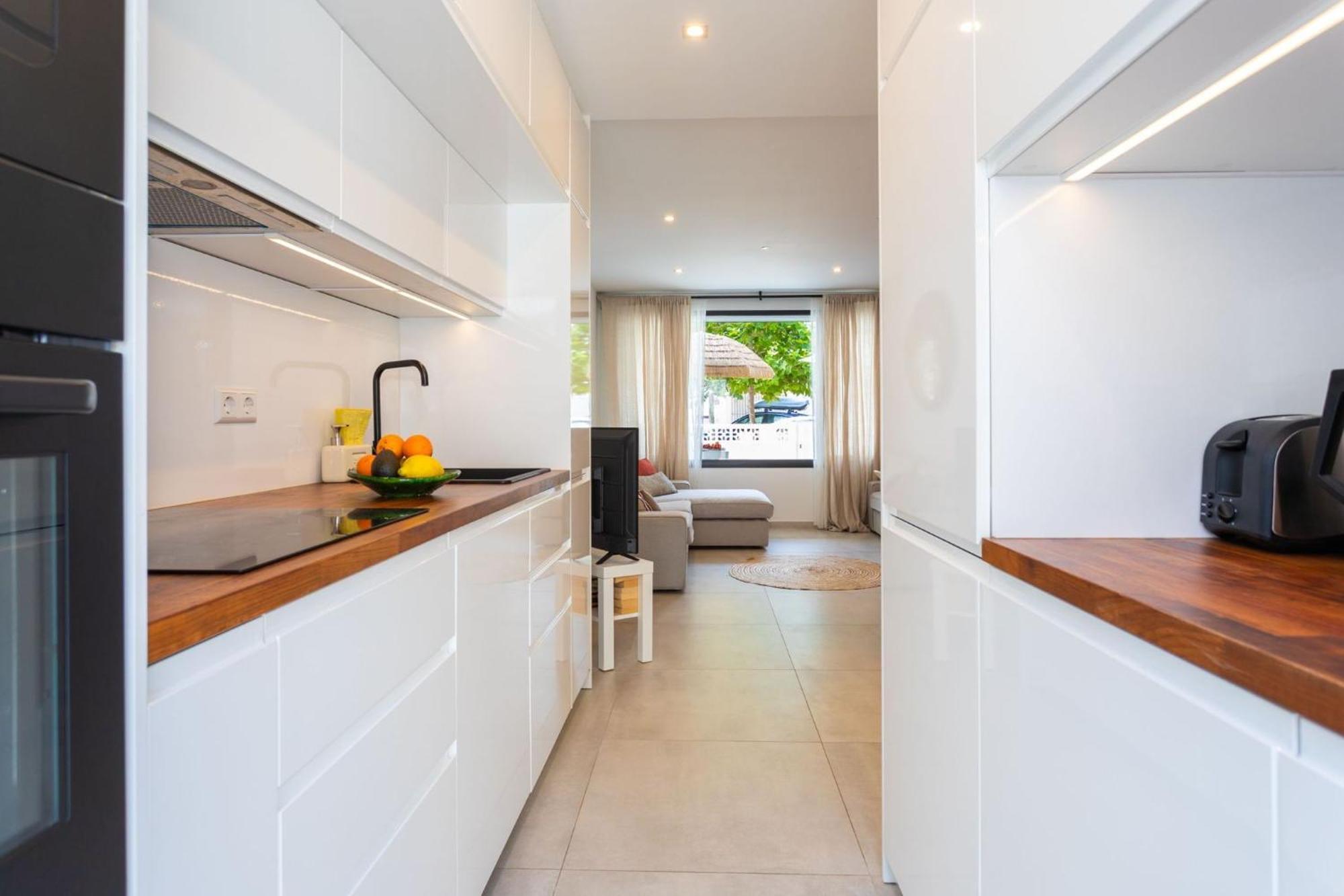 La Cala Beach Home - Beachfront Few Steps Away From Sandy Beach La Cala De Mijas Exterior foto